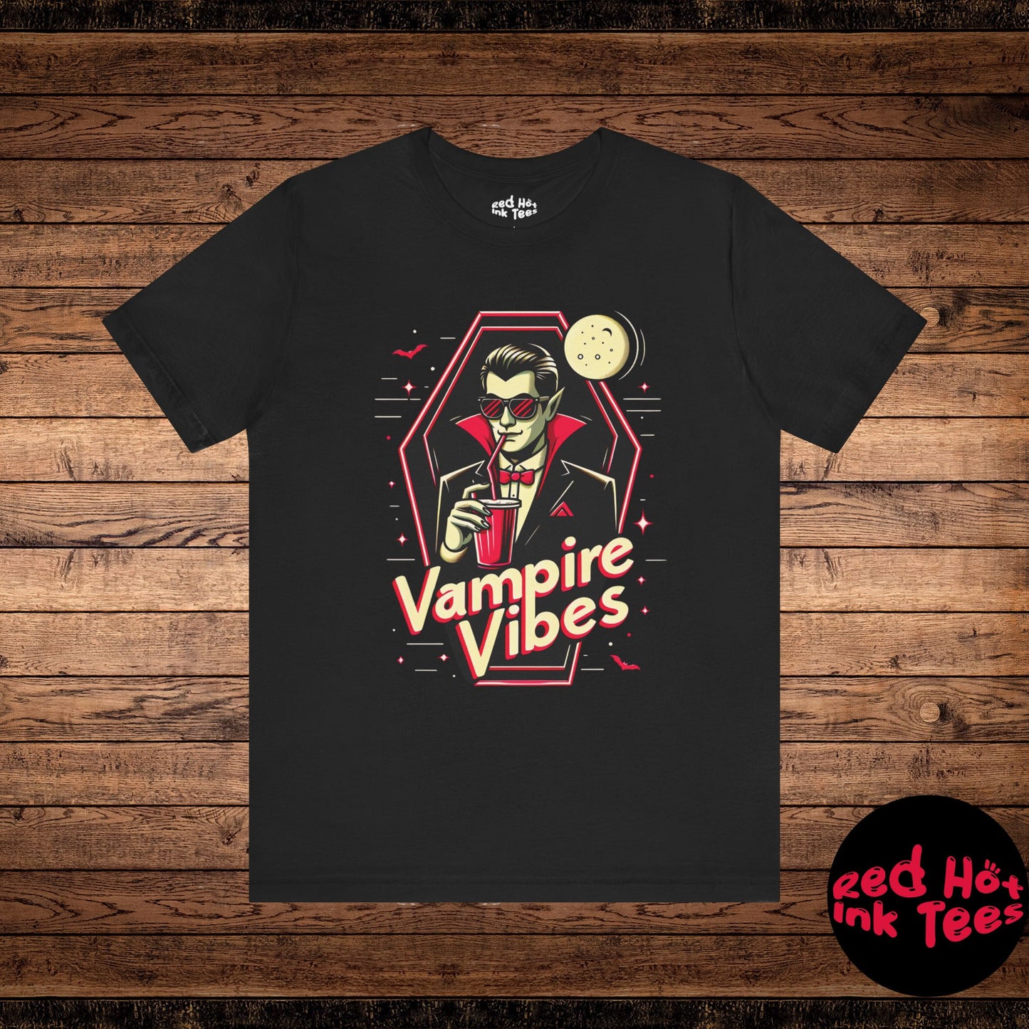 🦇 "Vampire Vibes" Cool Halloween T-Shirt 🩸