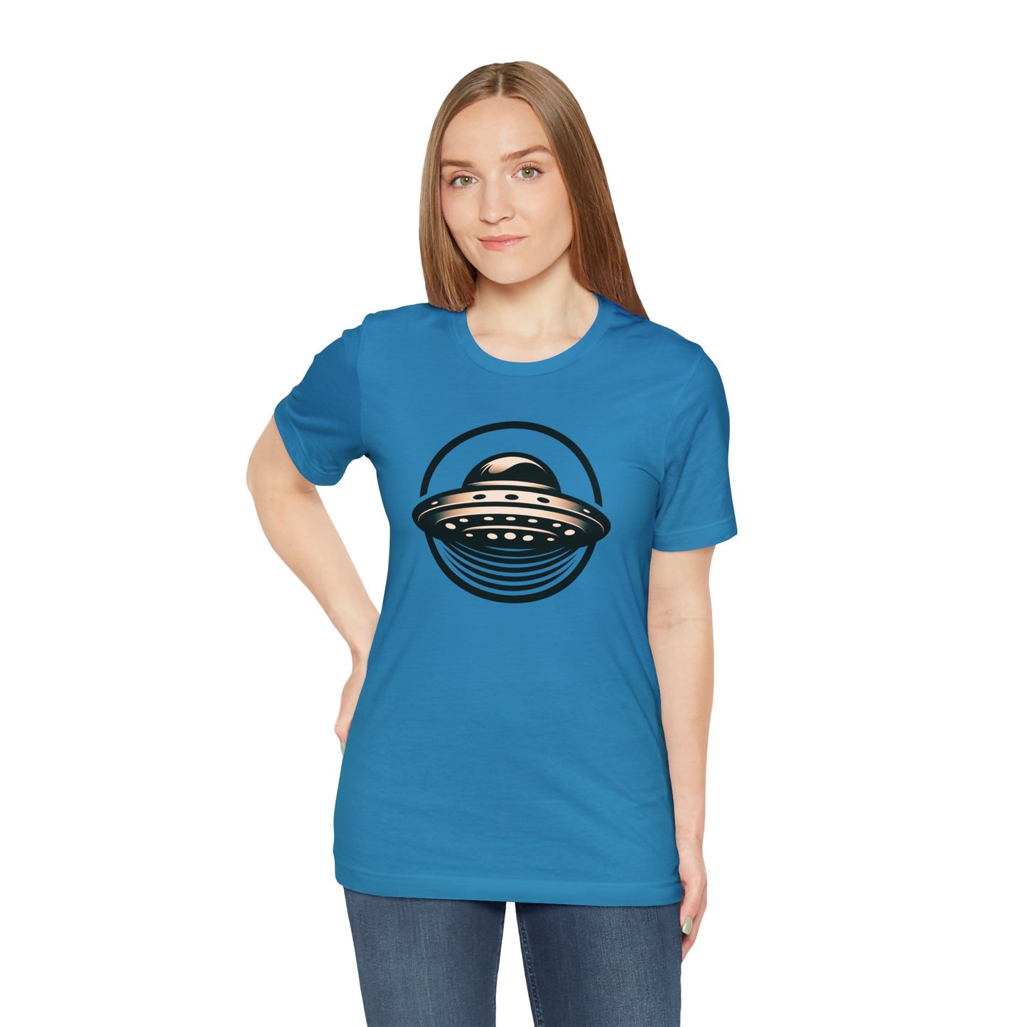 🛸 "Sleek Saucer: Minimalist UFO" Tee